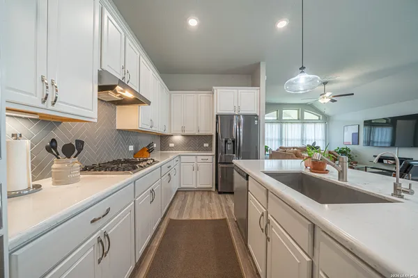 $2,500 | 324 Proctor Grove, Cibolo, TX 78108