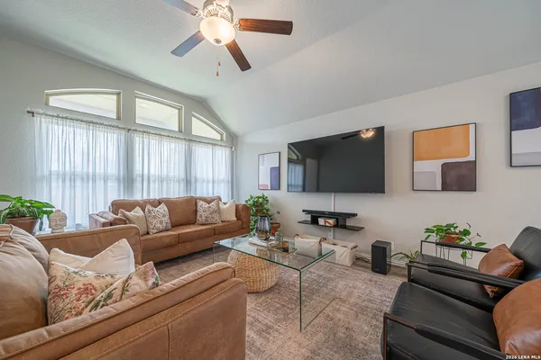 $2,500 | 324 Proctor Grove, Cibolo, TX 78108