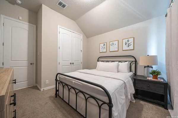 $2,500 | 324 Proctor Grove, Cibolo, TX 78108