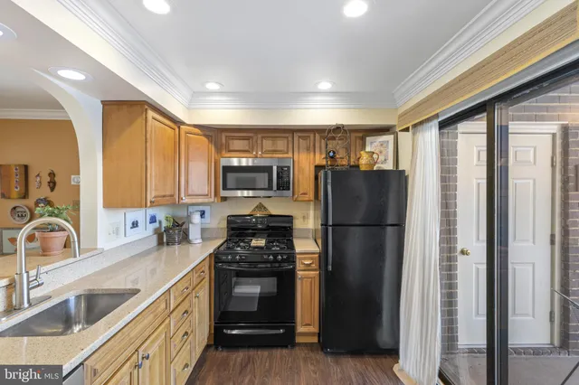 $224,900 | 102 Swarthmore Drive, Unit 102A, Towson, MD 21204