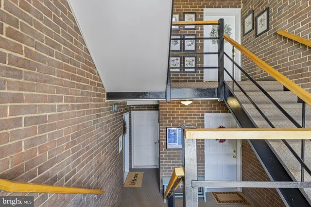 $224,900 | 102 Swarthmore Drive, Unit 102A, Towson, MD 21204