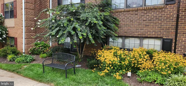 $224,900 | 102 Swarthmore Drive, Unit 102A, Towson, MD 21204
