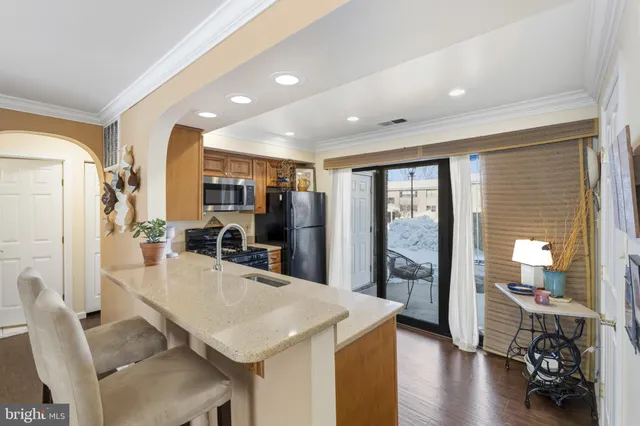 $224,900 | 102 Swarthmore Drive, Unit 102A, Towson, MD 21204