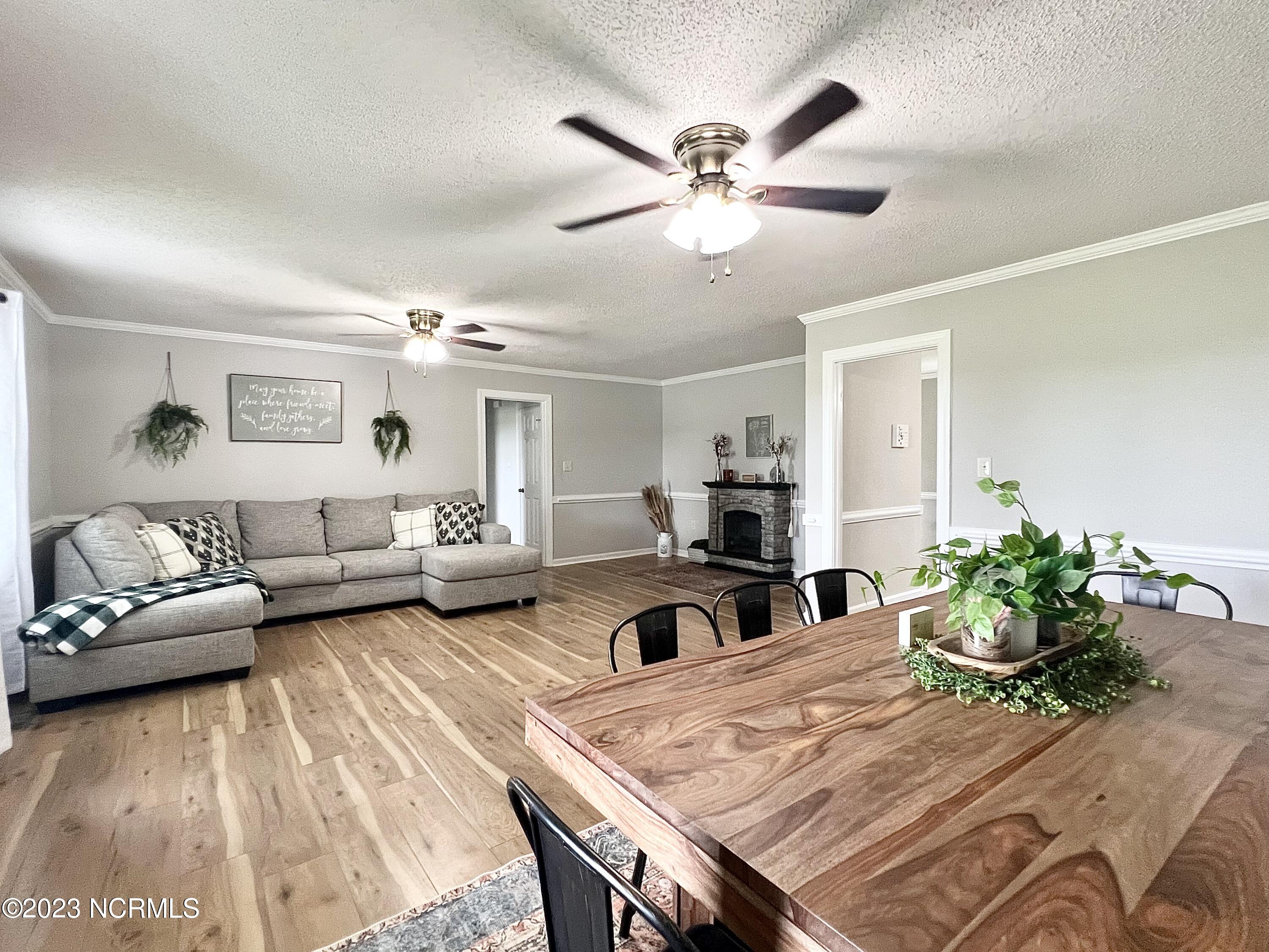 4481 Meadowbrook Road Rocky Mount, NC 27801 - Photo 10 of 26 Large and spacious Greatroom / Family Room