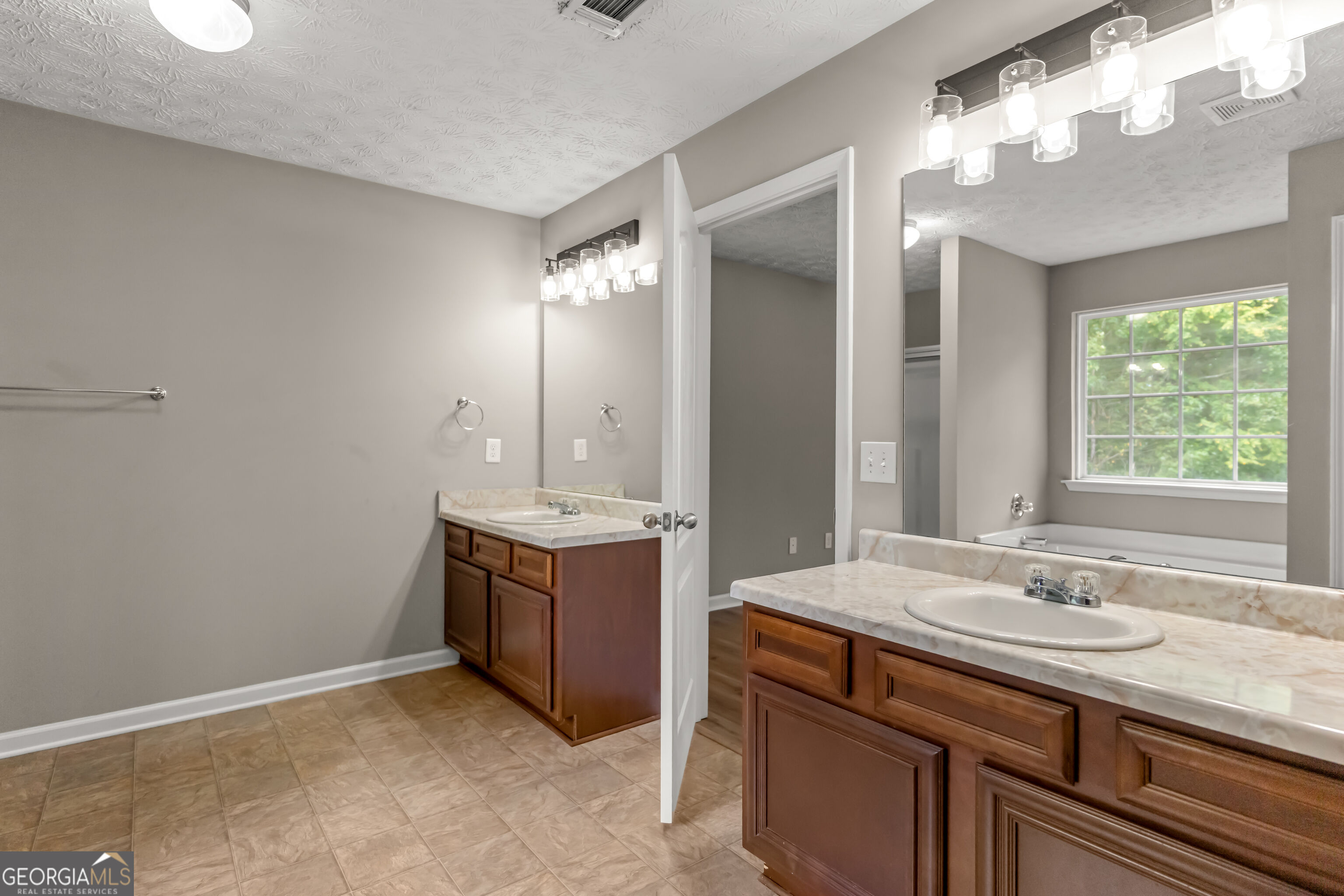 915 Dennis Station Road Southwest Eatonton, GA 31024 - Photo 32 of 46 Gallery Image 32