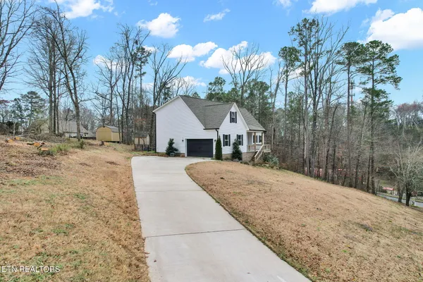 $458,000 | 110 Northeast Quail Run, Cleveland, TN 37312
