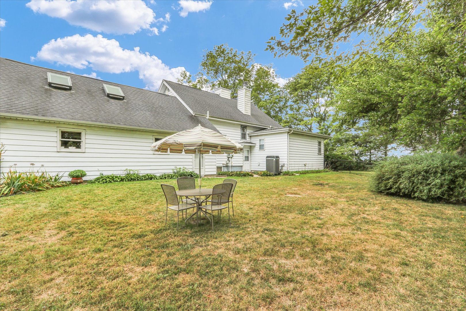 1310 North Rising Road Champaign, IL 61822 - Photo 41 of 45 Gallery Image 41