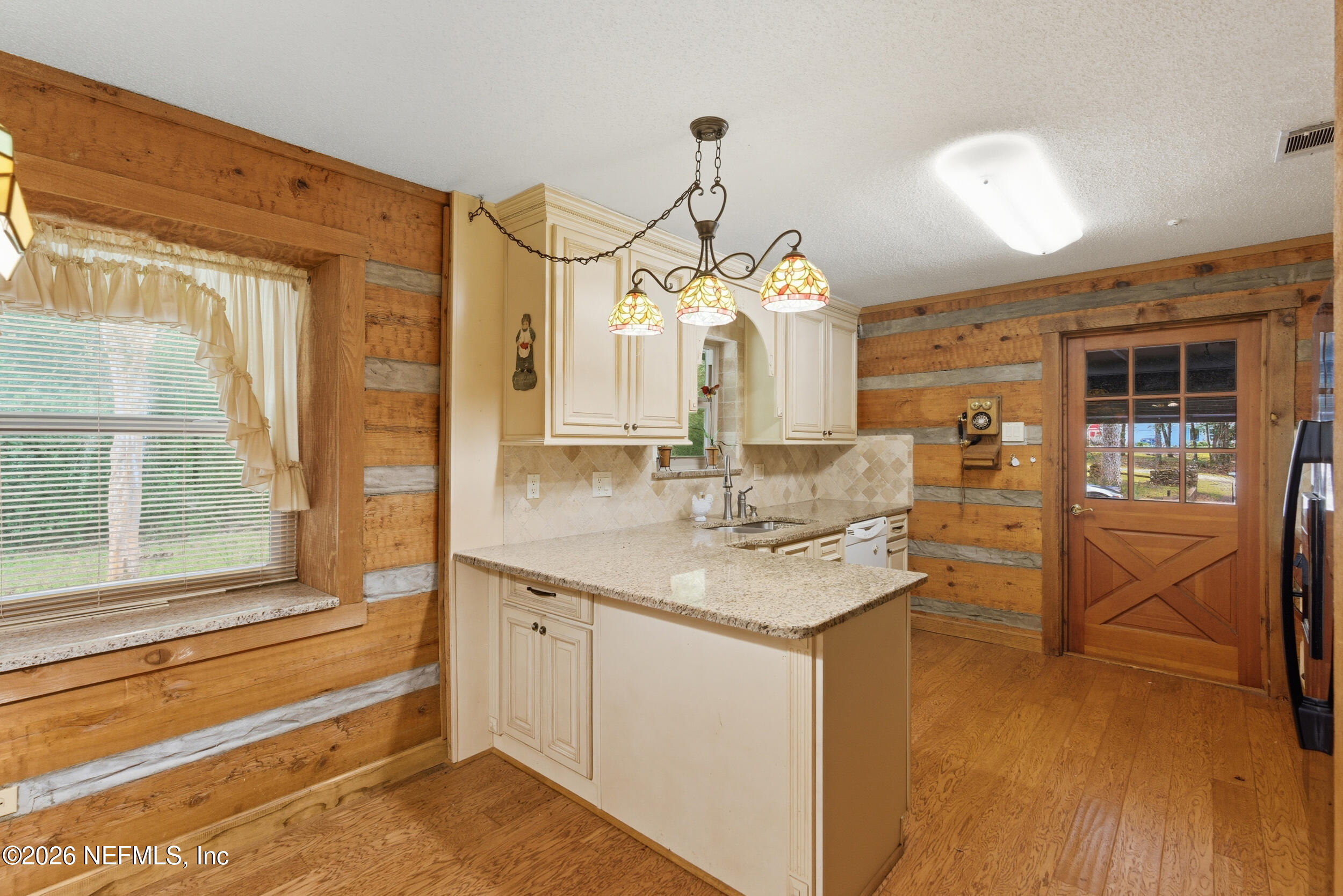 2221 Treasure Point Road Green Cove Springs, FL 32043 - Photo 24 of 34 kitchen