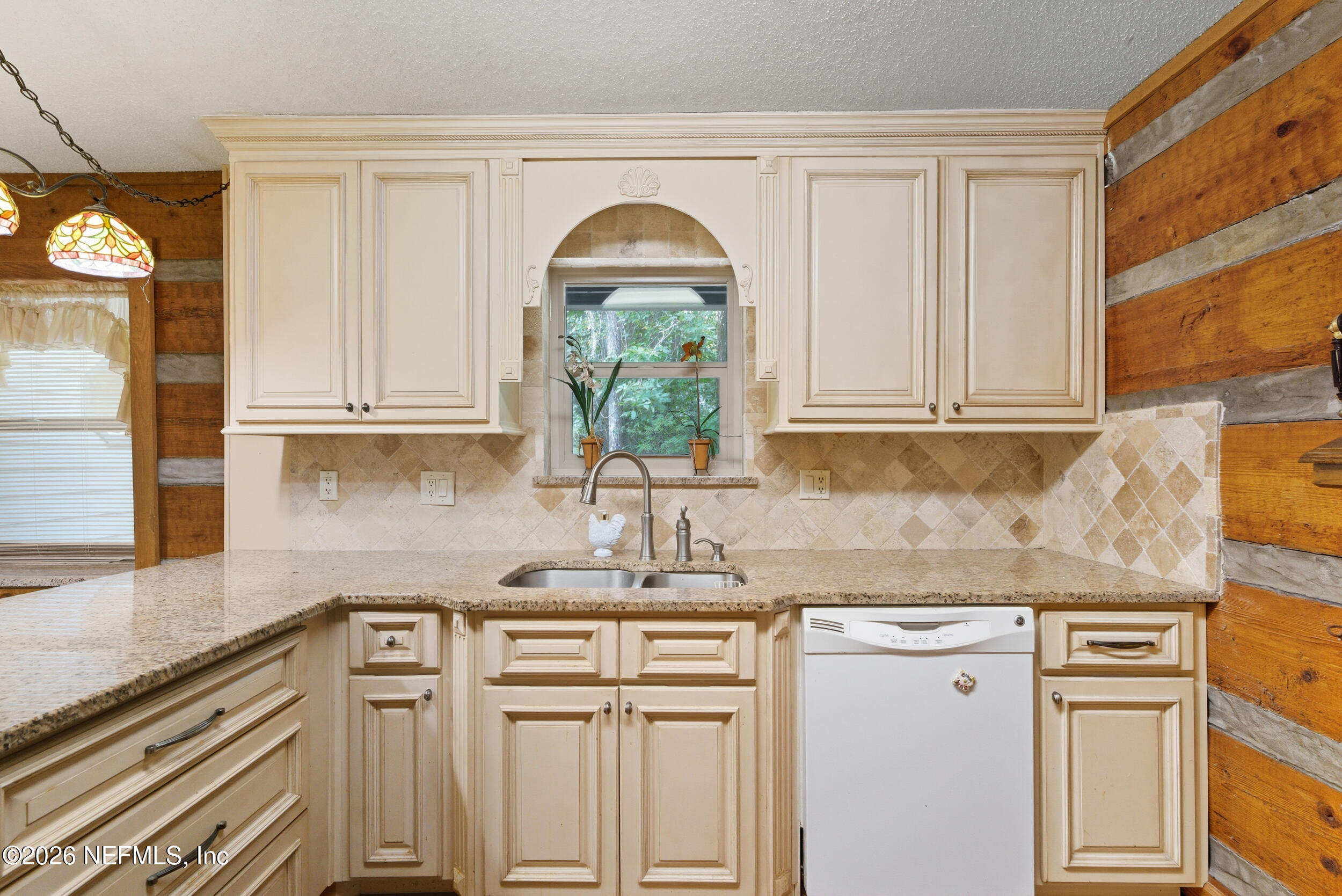 2221 Treasure Point Road Green Cove Springs, FL 32043 - Photo 26 of 34 kitchen