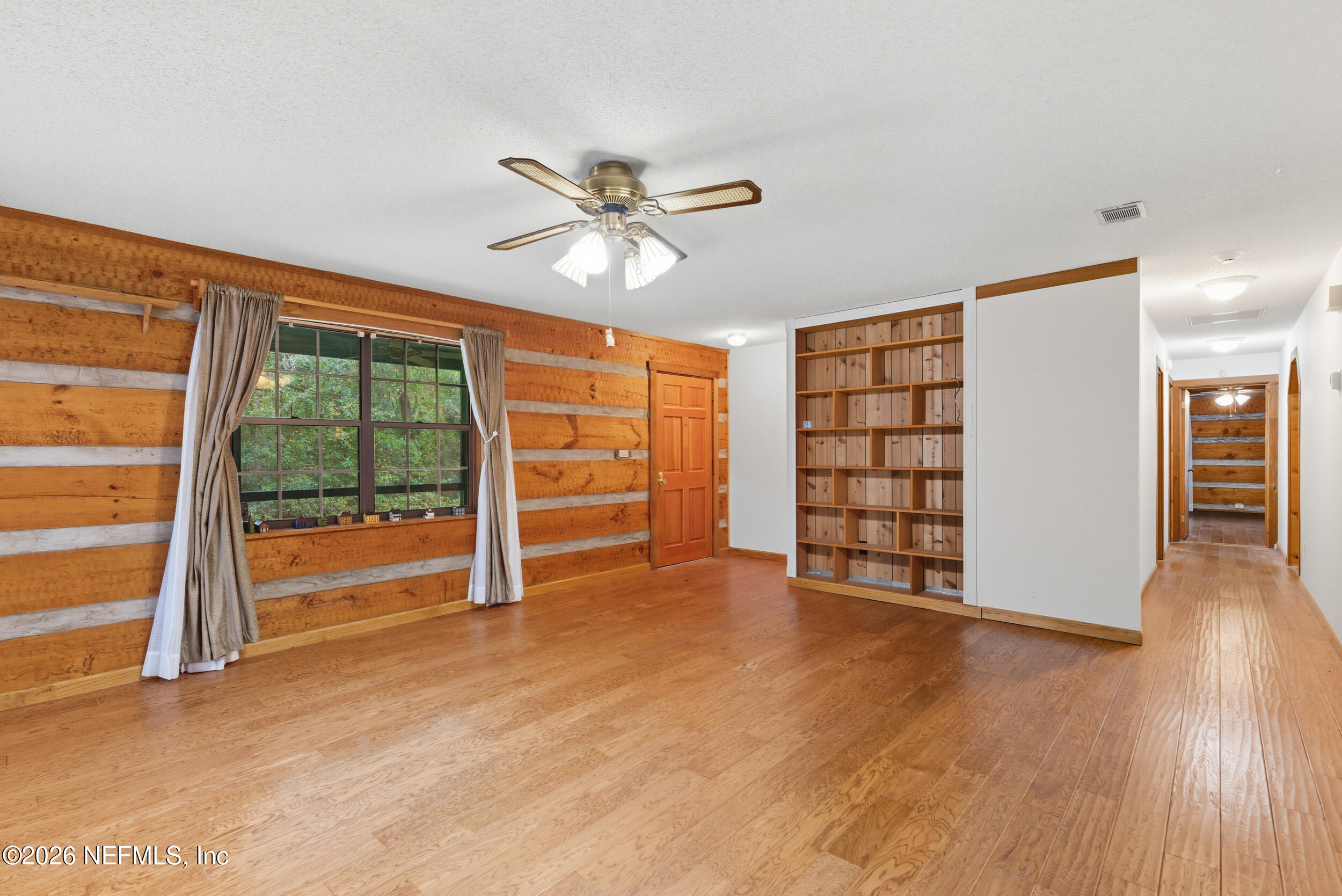 2221 Treasure Point Road Green Cove Springs, FL 32043 - Photo 8 of 34 family room