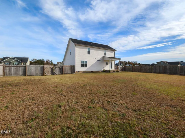 $429,900 | 38 Muscadine Way, Four Oaks, NC 27524