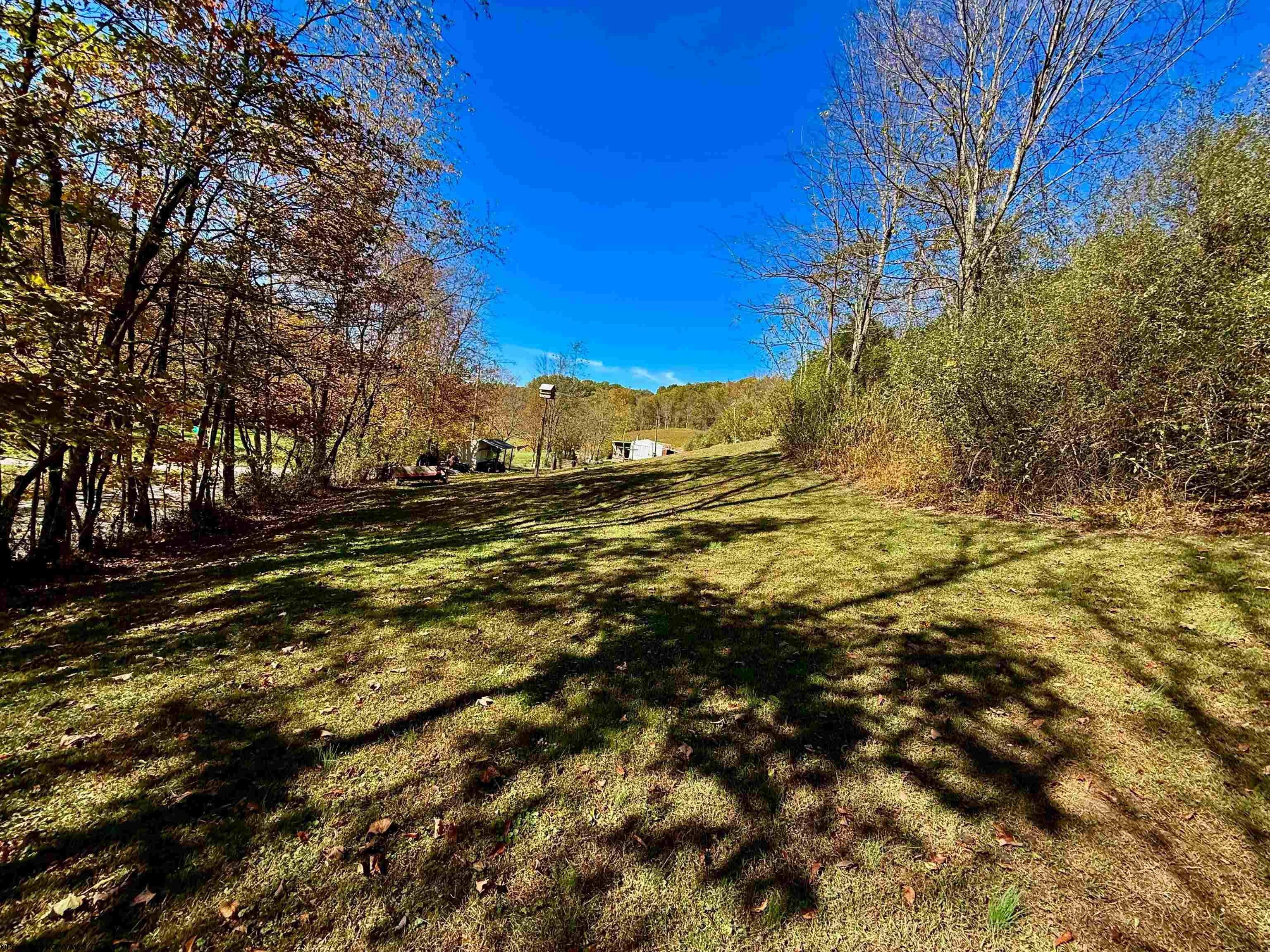 1722 Hacker Creek Road Buckhannon, WV 26201 - Photo 10 of 25 Gallery Image 10