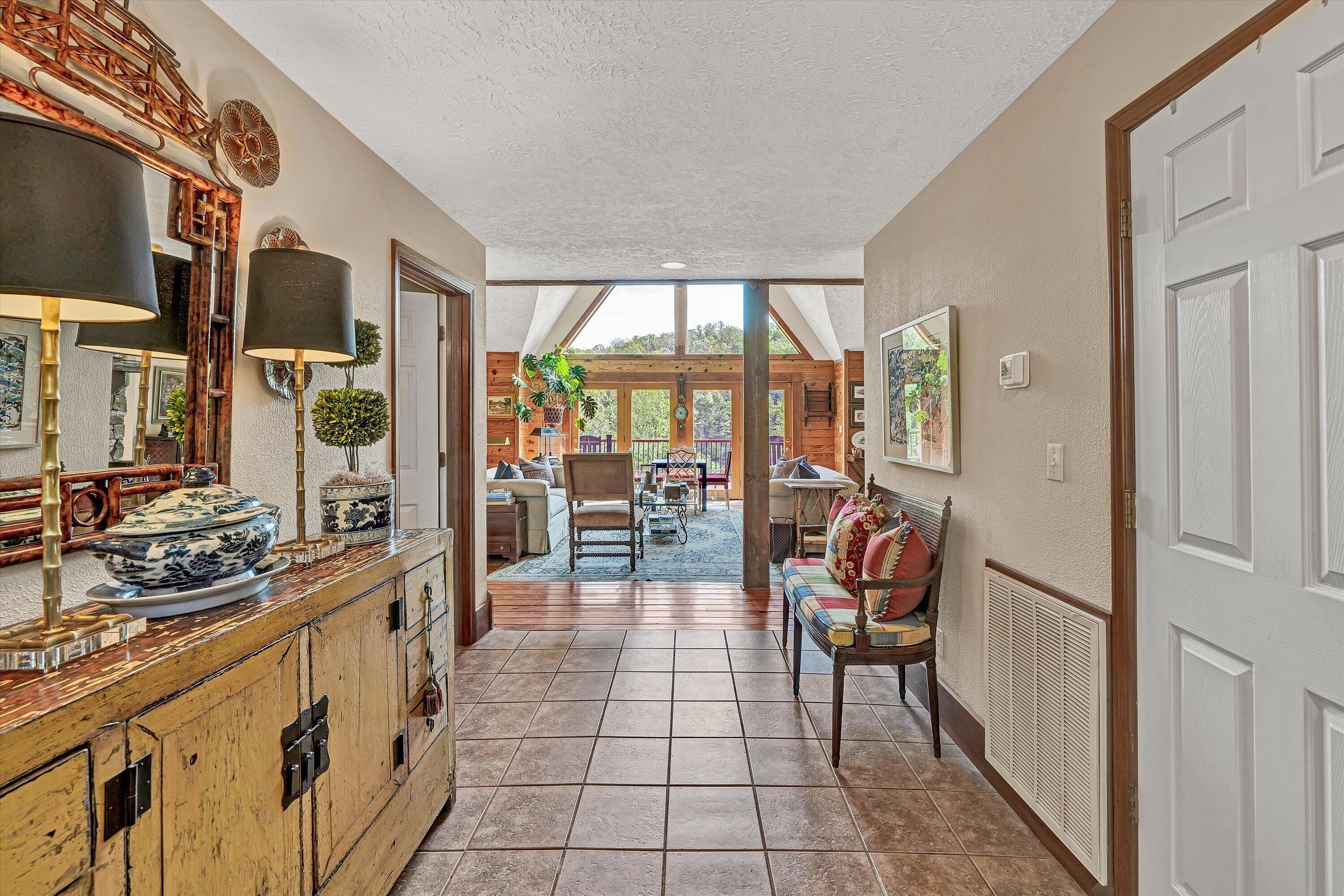 540 Lakeshore Terrace Road Hardy, VA 24101 - Photo 12 of 82 11-DSC00007