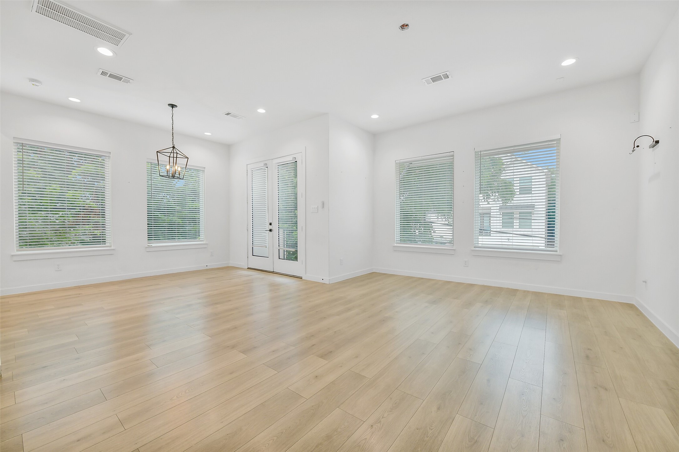3403 Daphne Street, Unit C Houston, TX 77021 - Photo 6 of 27