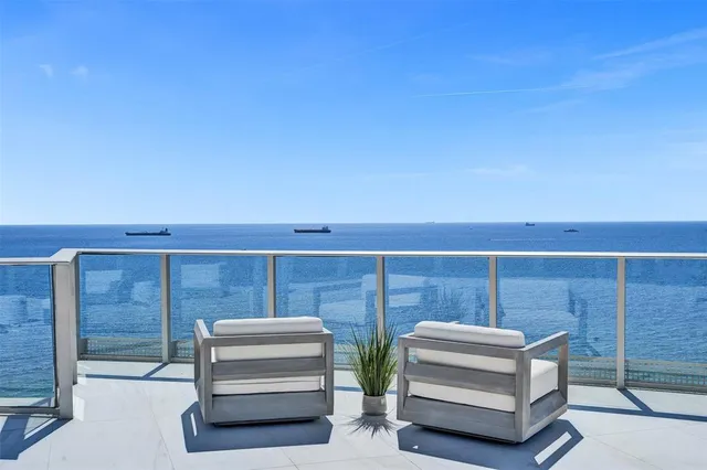 $60,000 | 701 North Fort Lauderdale Beach Boulevard, Unit PH1801, Fort Lauderdale, FL 33304