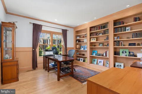 $2,600,000 | 7009 Symphony Court, McLean, VA 22101