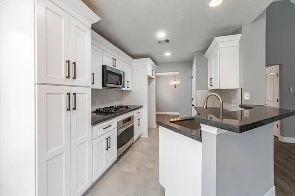 $2,350 | 3227 Candlepine Drive, Spring, TX 77388