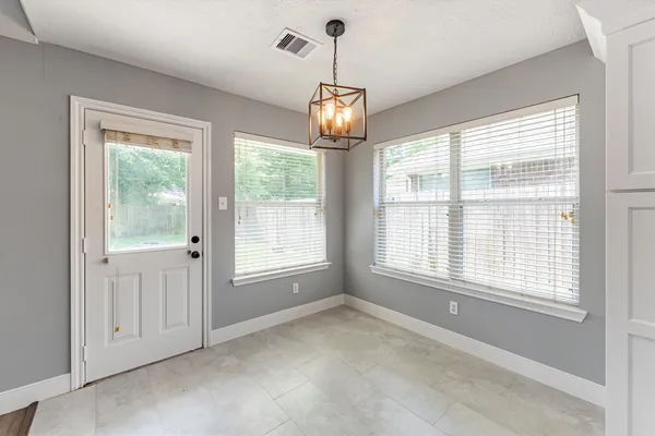 $2,350 | 3227 Candlepine Drive, Spring, TX 77388