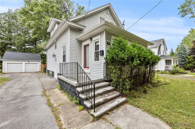 $2,000 | 110 Mill Street, Amherst, NY 14221