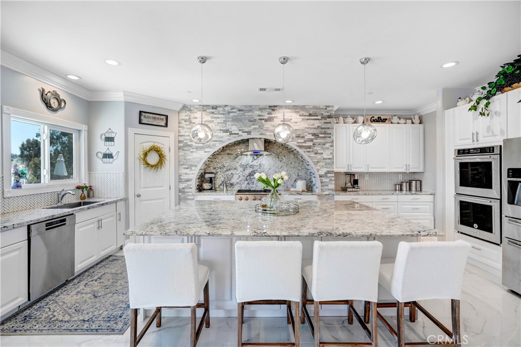 31291 Tommy Lane Temecula, CA 92591 - Photo 9 of 62