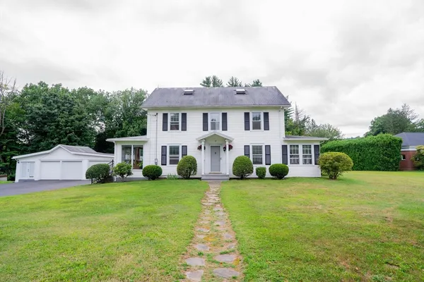 $639,900 | 32 East Street, Southampton, MA 01073