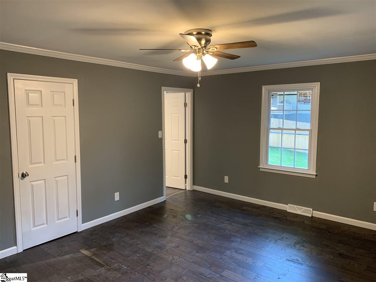 105 Tryon Street Greer, SC 29650 - Photo 5 of 18 Gallery Image 5