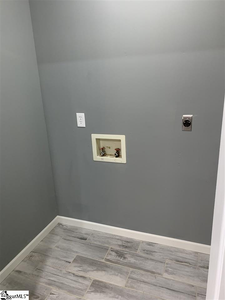 105 Tryon Street Greer, SC 29650 - Photo 10 of 18 Gallery Image 10