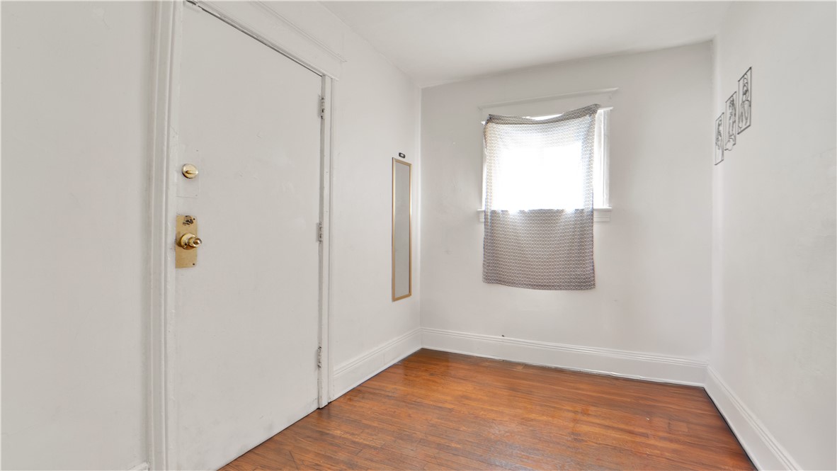 71 Crombie Street Rochester, NY 14605 - Photo 12 of 17