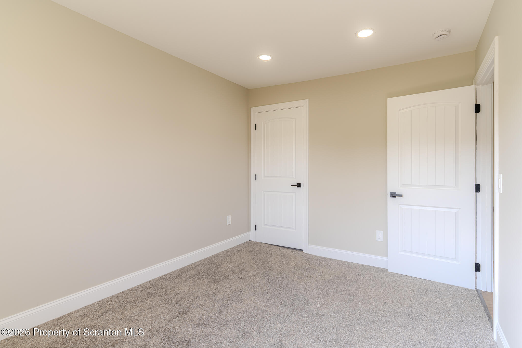 605 Roth Street Moosic, PA 18507 - Photo 18 of 38 PSU07917-HDR