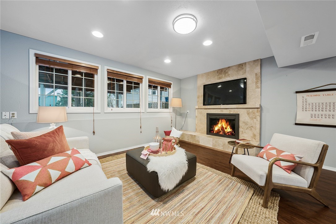 11918 Northeast 159th Street Bothell, WA 98011 - Photo 11 of 30 Gallery Image 11