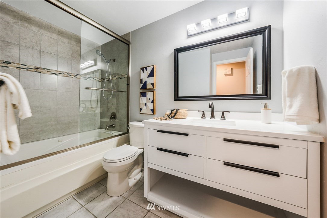 11918 Northeast 159th Street Bothell, WA 98011 - Photo 21 of 30 Gallery Image 21