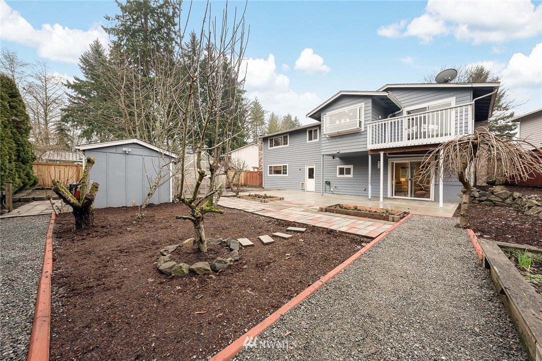 11918 Northeast 159th Street Bothell, WA 98011 - Photo 25 of 30 Gallery Image 25