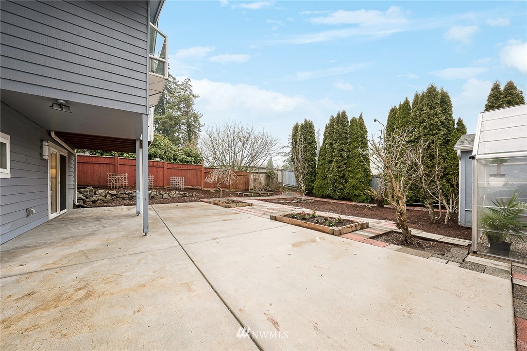 11918 Northeast 159th Street Bothell, WA 98011 - Photo 27 of 30 Gallery Image 27