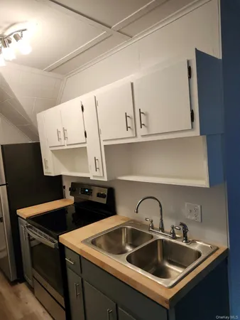 $1,750 | 165 South Cross Road, Unit 3, Staatsburg, NY 12580