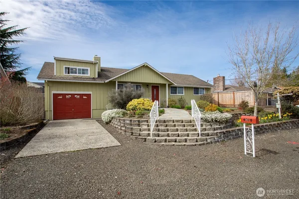 $719,000 | 4020 North Vassault Street, Tacoma, WA 98407