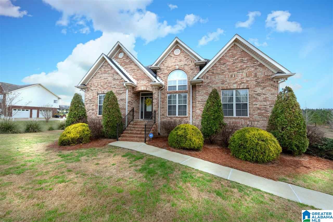 690 Ridgefield Way Odenville, AL 35120 - Photo 2 of 35