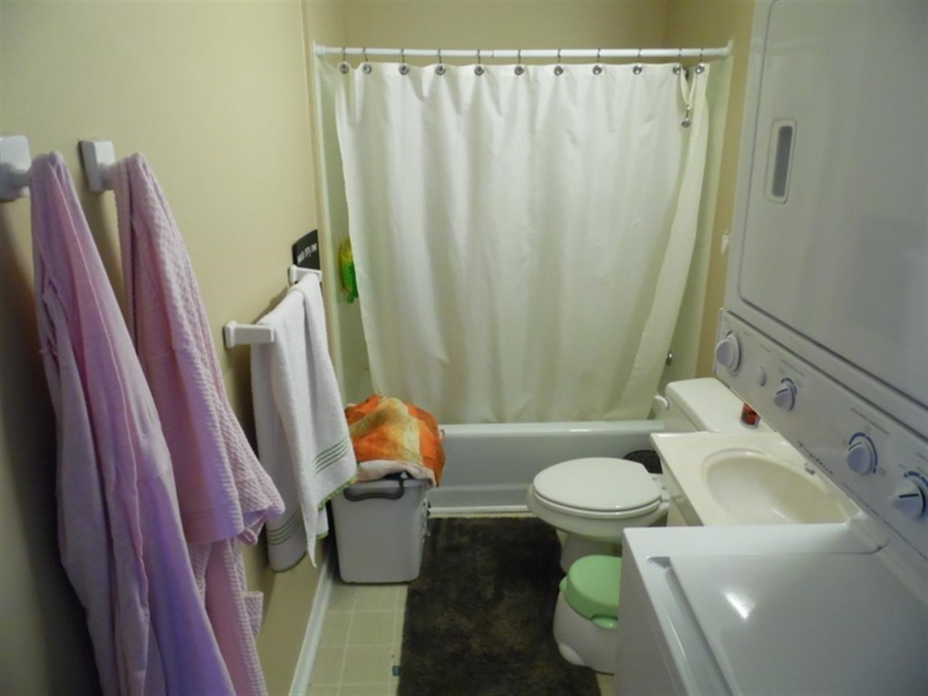 227 Old Seneca Road Westminster, SC 29693 - Photo 14 of 20 Gallery Image 14