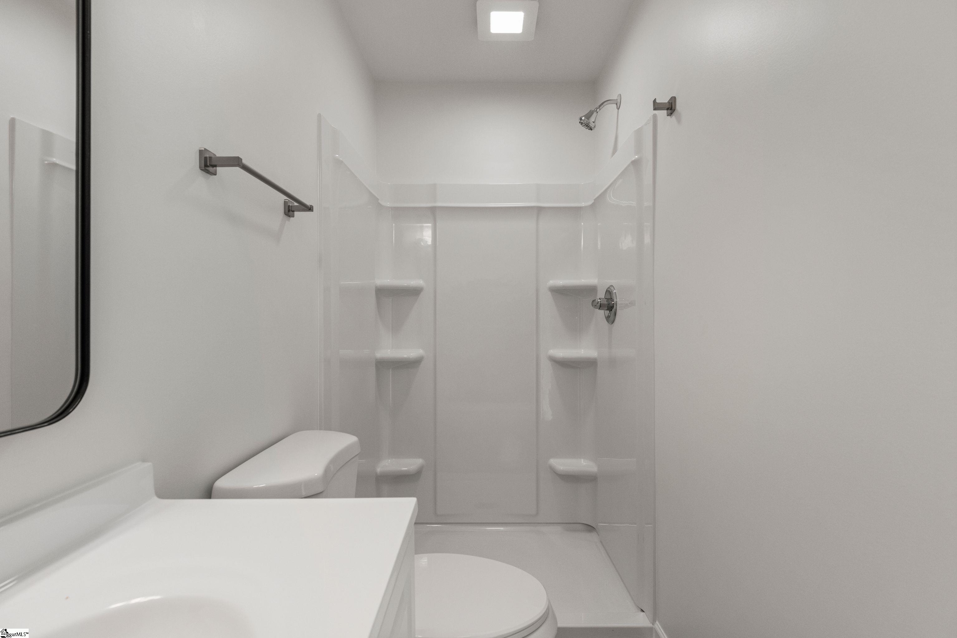 805 East Florida Street Clinton, SC 29325 - Photo 21 of 42