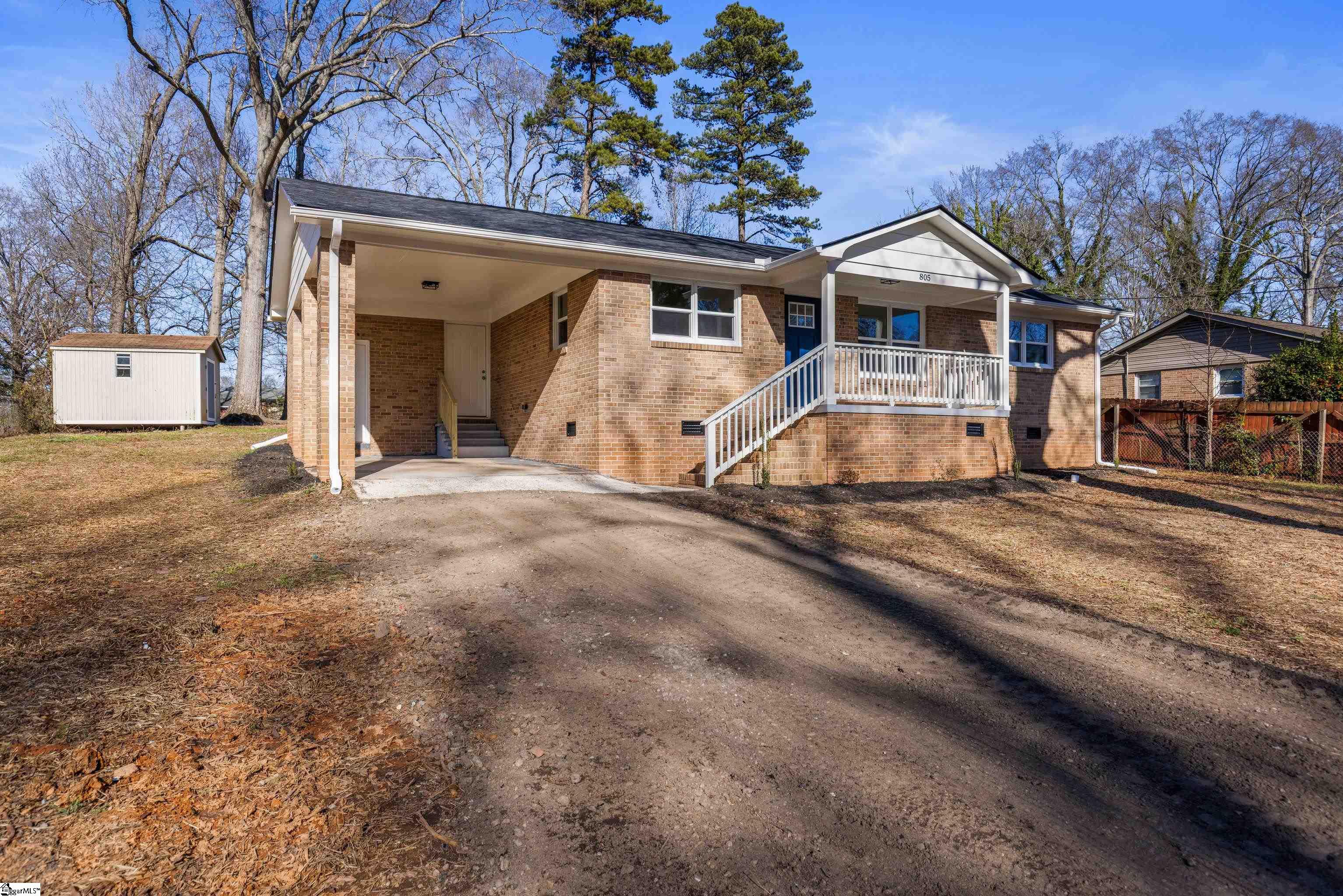 805 East Florida Street Clinton, SC 29325 - Photo 22 of 42