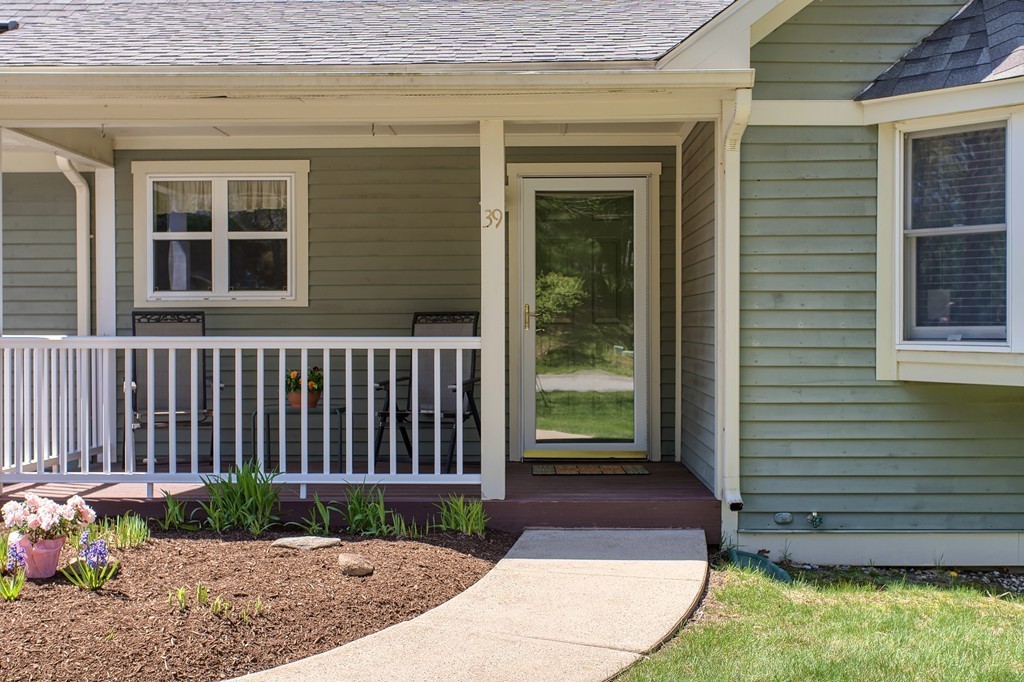 150 North Road, Unit 39 Sudbury, MA 01776 - Photo 4 of 30 Gallery Image 4