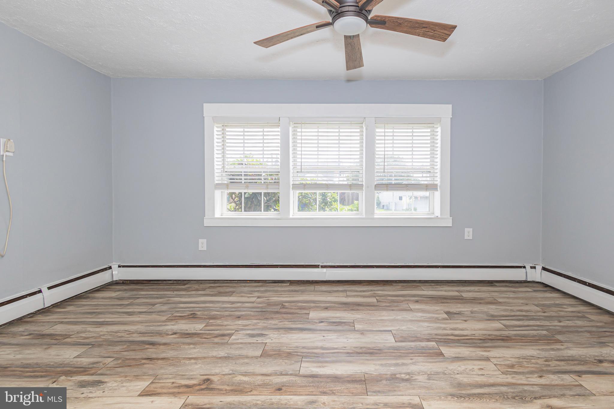 11 High Road Levittown, PA 19056 - Photo 21 of 40