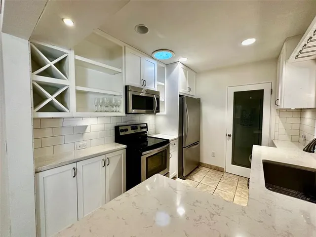 $665,000 | 1399 Aloma Avenue, Winter Park, FL 32789