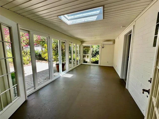 $665,000 | 1399 Aloma Avenue, Winter Park, FL 32789