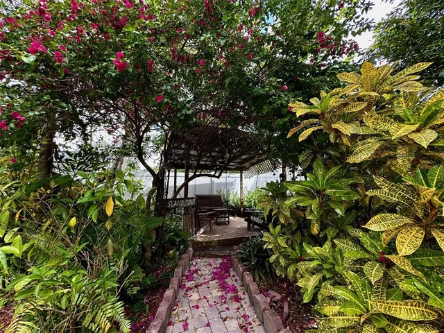 $665,000 | 1399 Aloma Avenue, Winter Park, FL 32789