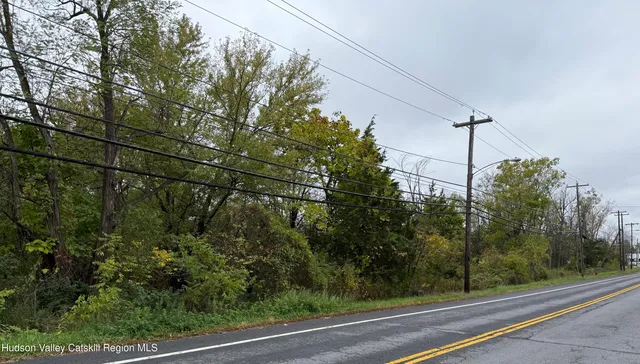 $750,000 | 6580 Highway 9, Hudson, NY 12534