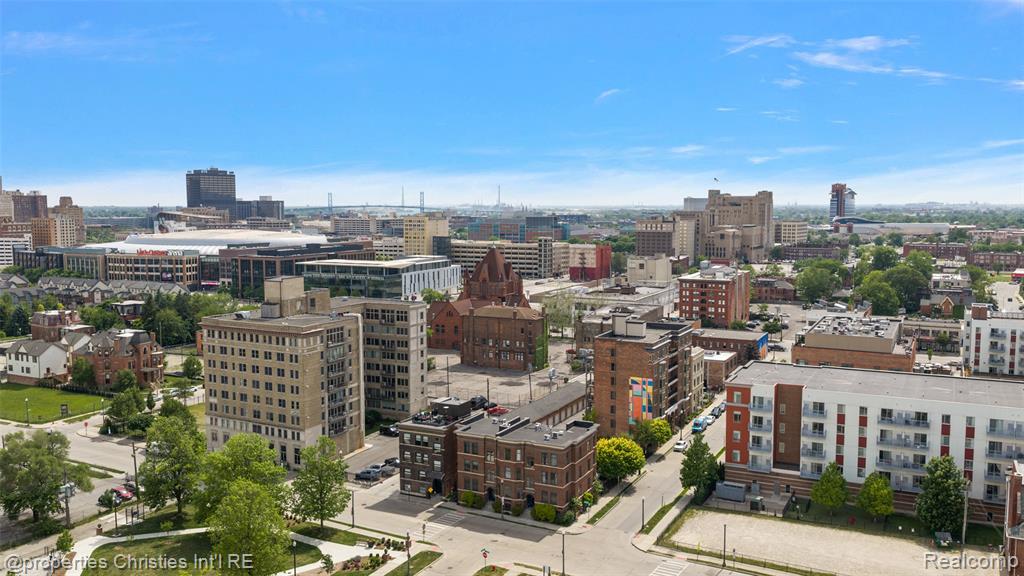 112 Watson Street, Unit 24 Detroit, MI 48201 - Photo 4 of 35