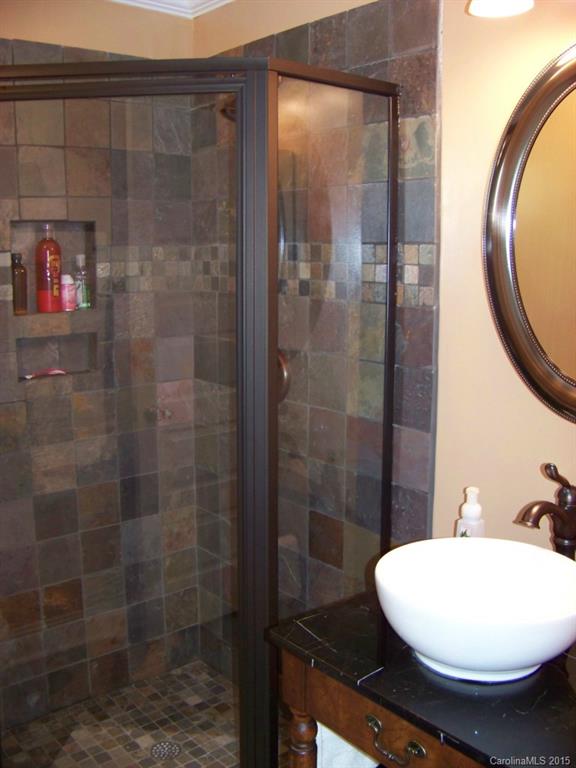 4201 Applegate Road Charlotte, NC 28209 - Photo 11 of 22 Gallery Image 11