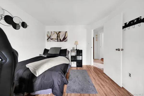 $420,000 | 15 Birchwood Road, Medford, NY 11763