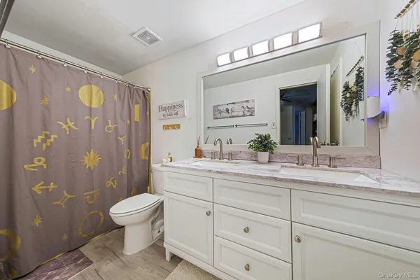 $420,000 | 15 Birchwood Road, Medford, NY 11763