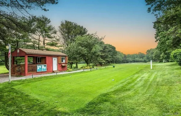 $420,000 | 15 Birchwood Road, Medford, NY 11763